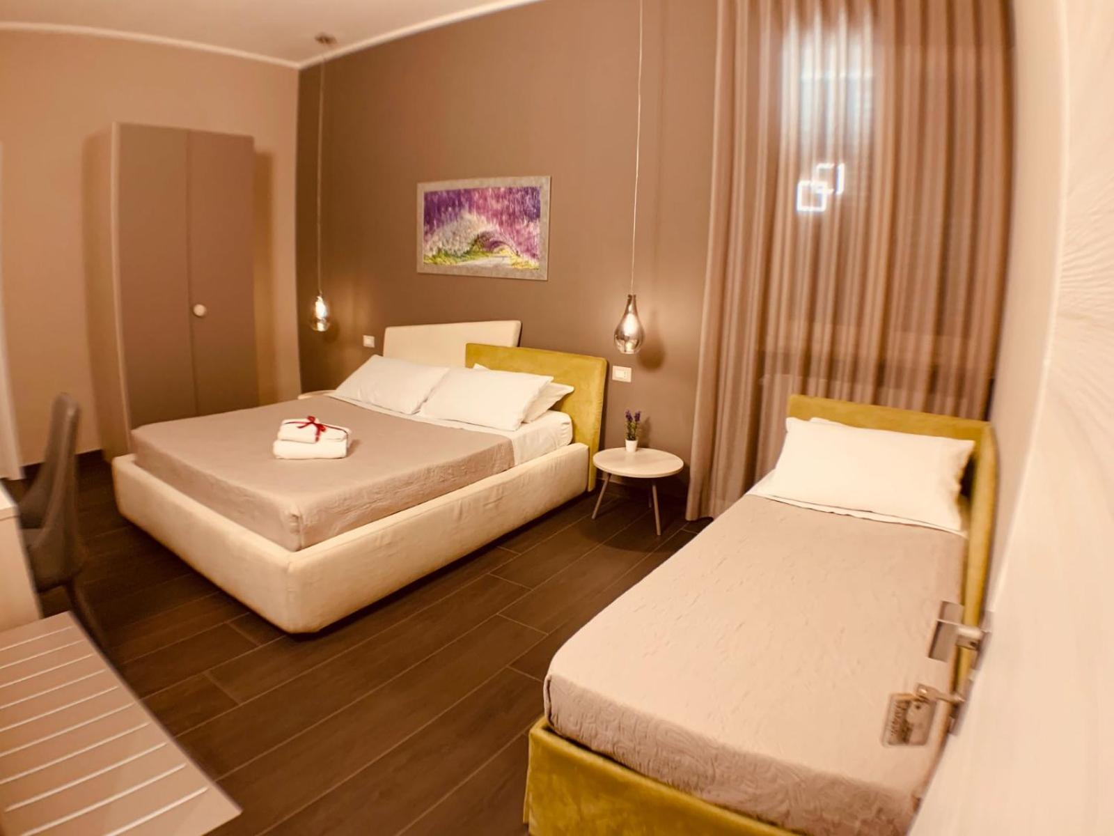 Hotel Bhagya à Gallipoli Extérieur photo